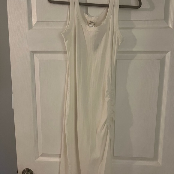 Revolve L Space Sandpiper dress and cover up in cream - Picture 3 of 4